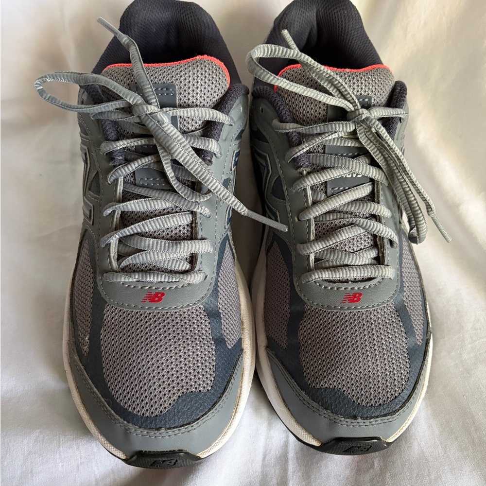 New Balance Women's 1540V3 Running Shoe ~ Gunmetal/Dragonfly ~ Size 8